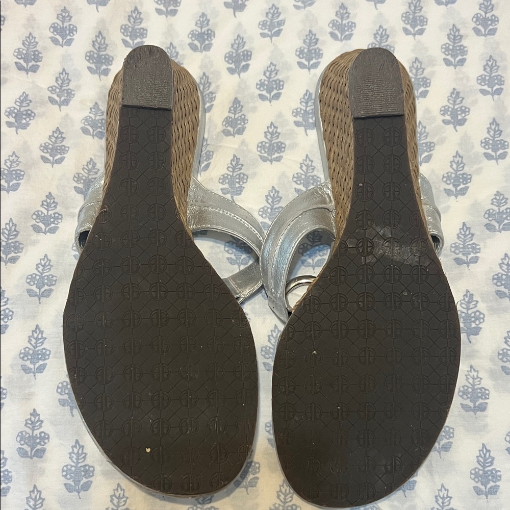 Lilly Pulitzer Silver Women's Sandals - Picture 2 of 5